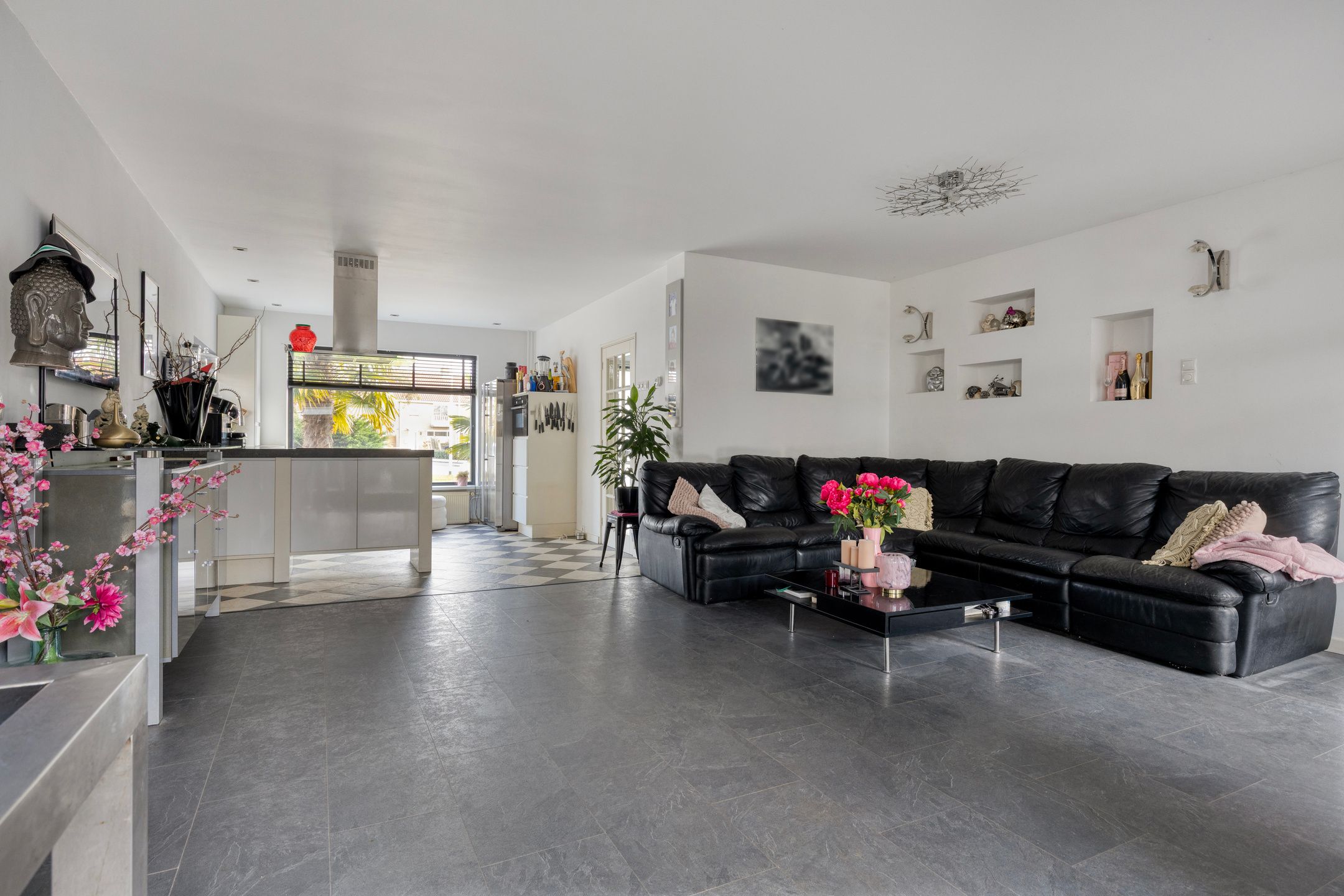 Photo 12 of Scheldestraat 13