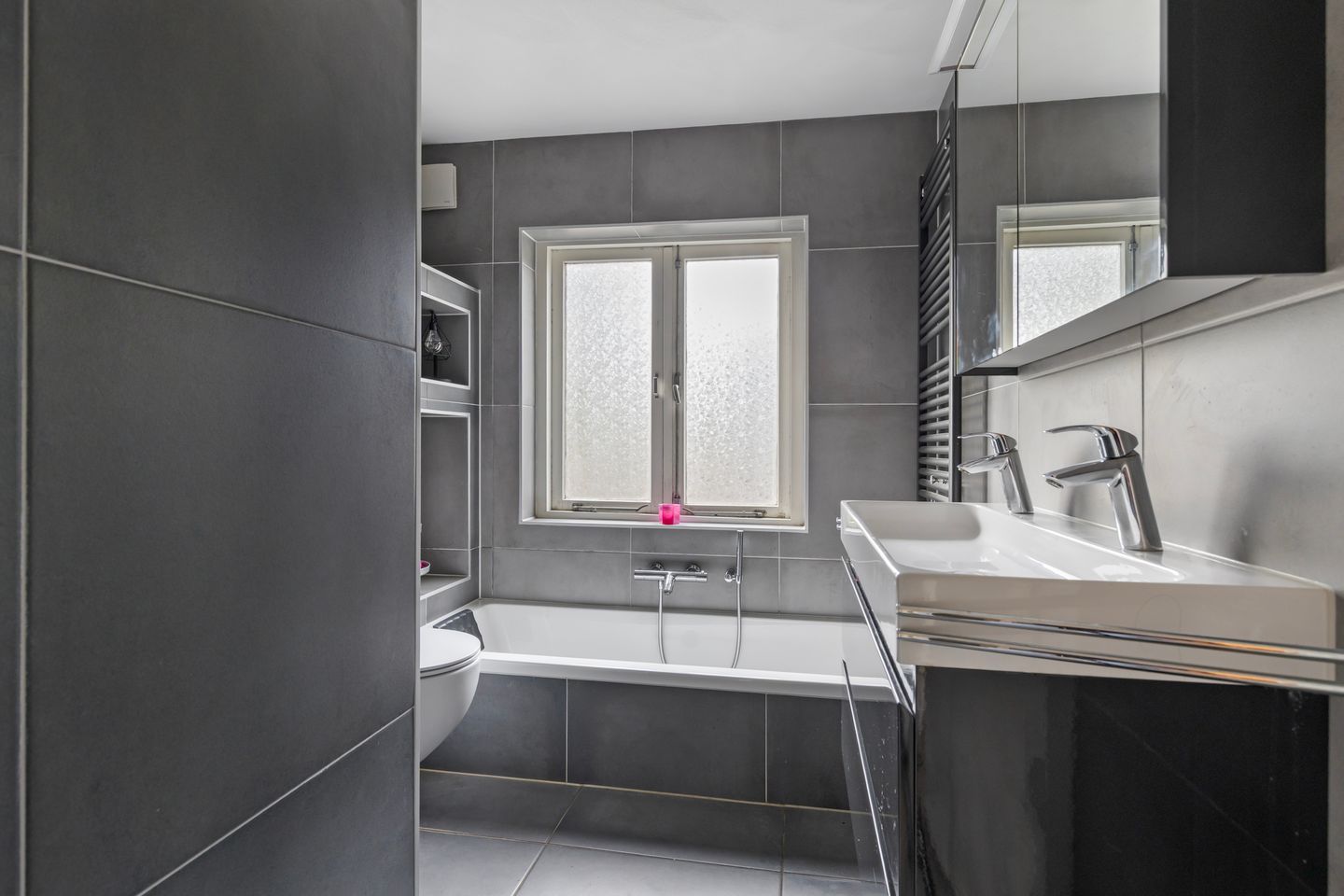 Photo 4 of Scheldestraat 13