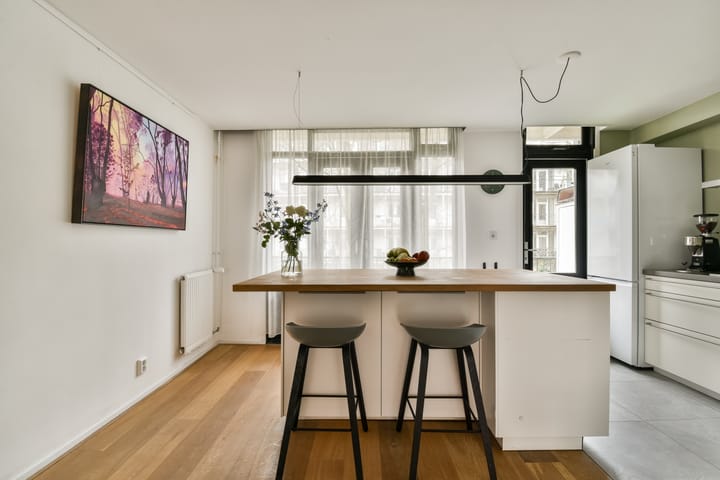 Photo 4 of Joan Melchior Kemperstraat 113-1