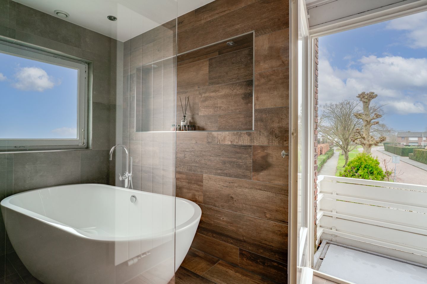 Photo 55 of Wilhelminalaan 10