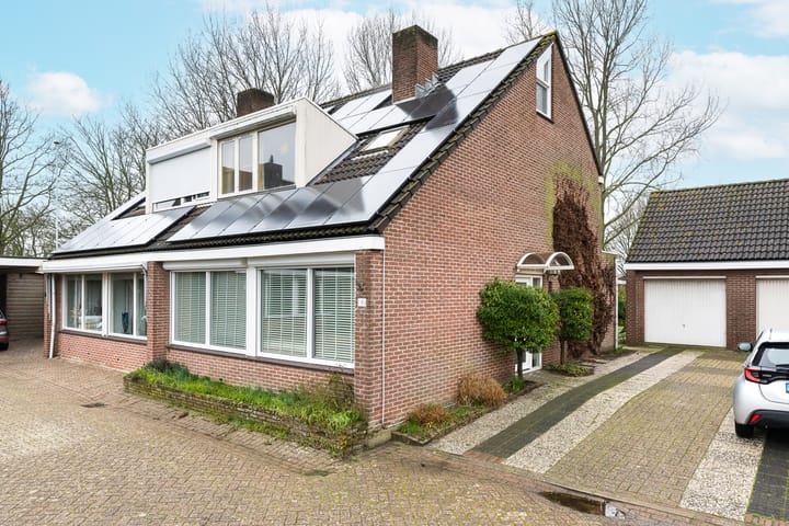 Foto 5 van Van Karnebeekstraat 27