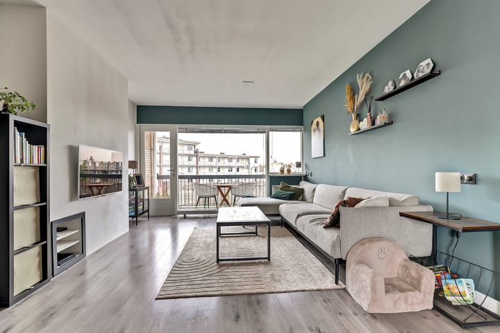 Photo 2 of Oegstgeesterweg 98