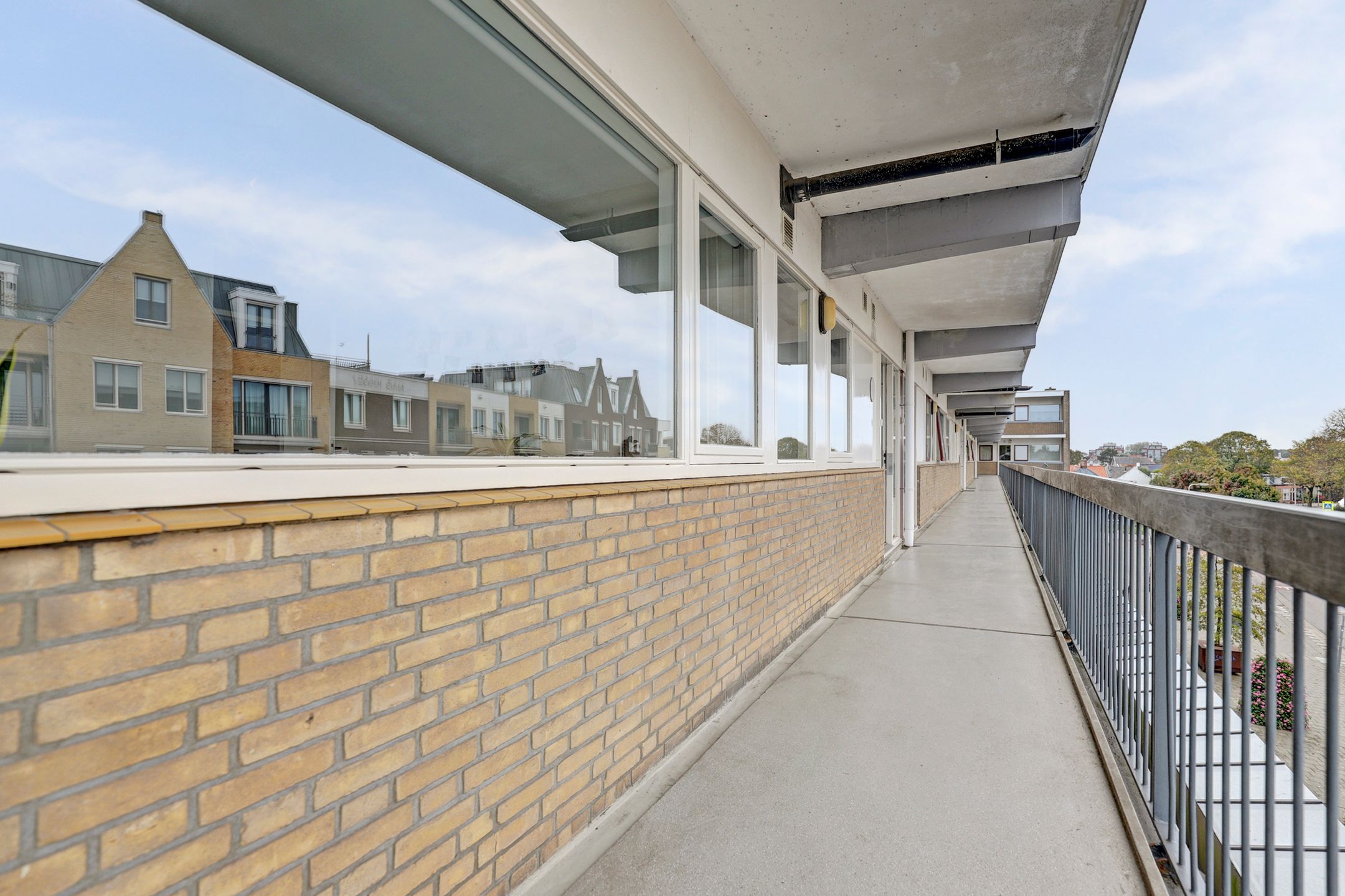 Photo 12 of Oegstgeesterweg 98