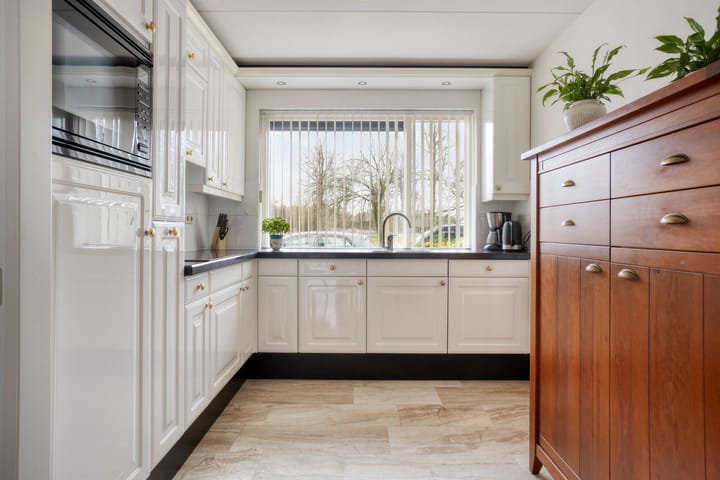 Foto 4 van Burnousstraat 33