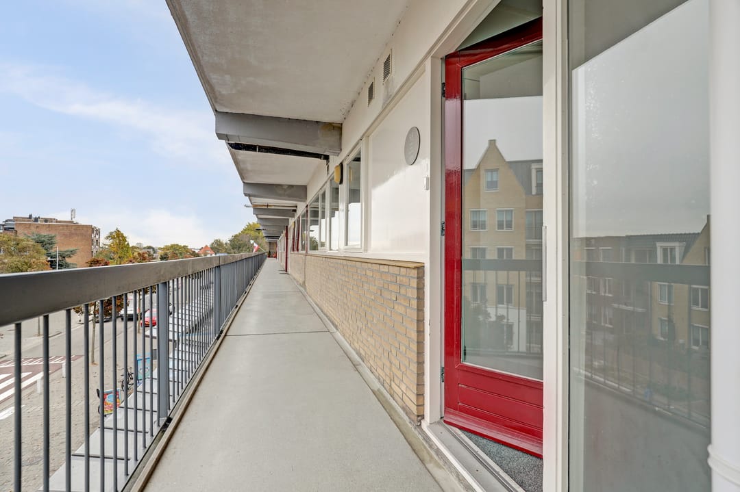 Photo 13 of Oegstgeesterweg 98