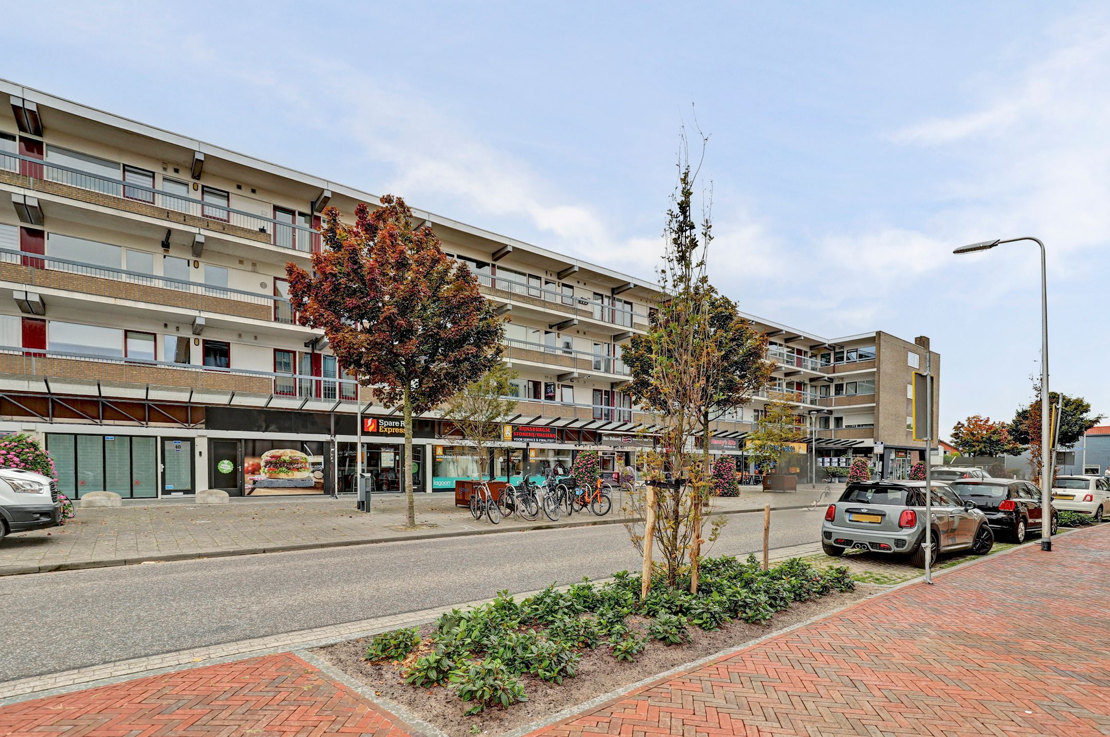 Photo 39 of Oegstgeesterweg 98