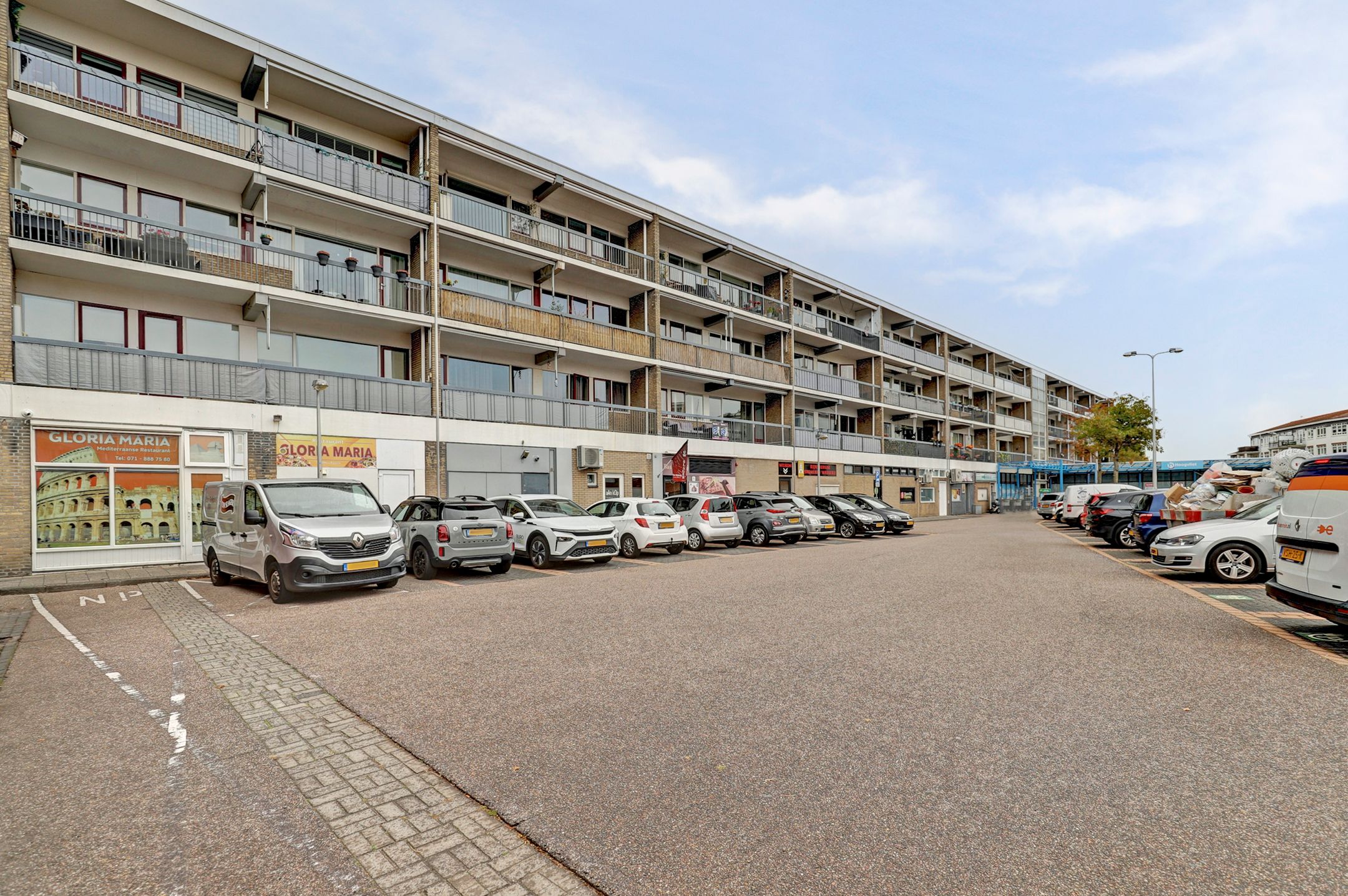 Photo 42 of Oegstgeesterweg 98