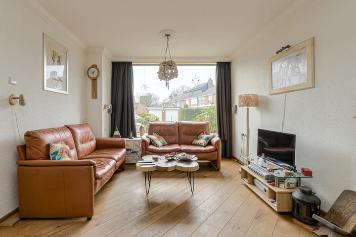 Photo 3 of Gentiaanstraat 5