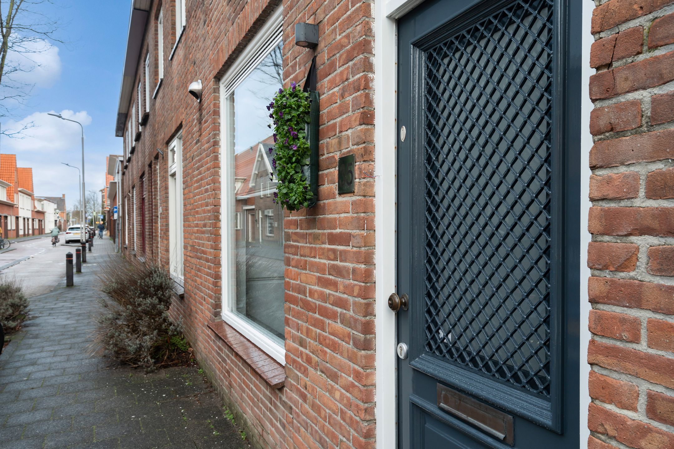 Photo 6 of Emmastraat 35