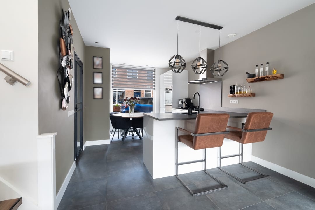 Photo 13 of Emmastraat 35