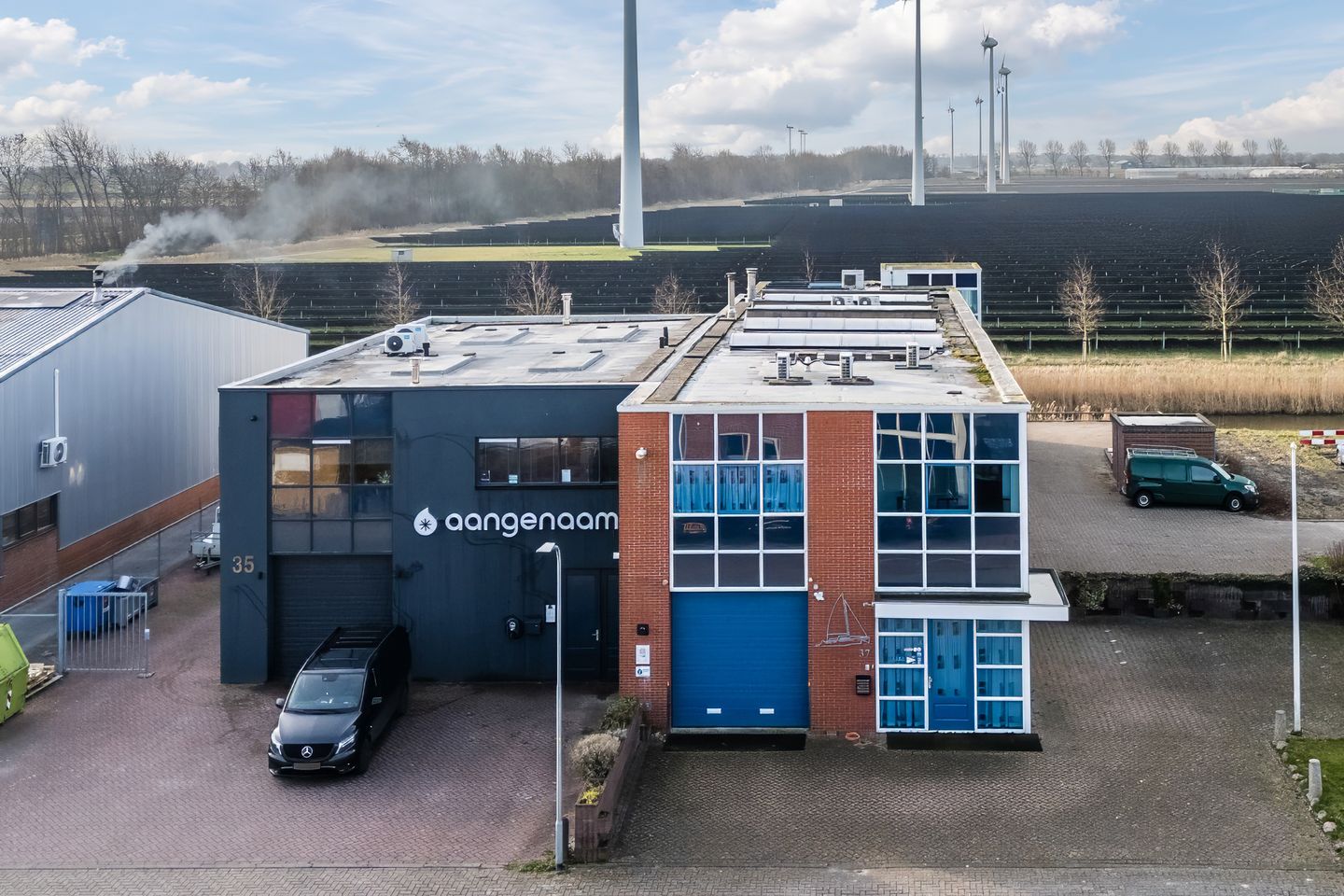 Bekijk foto 2 van De Dijken 37