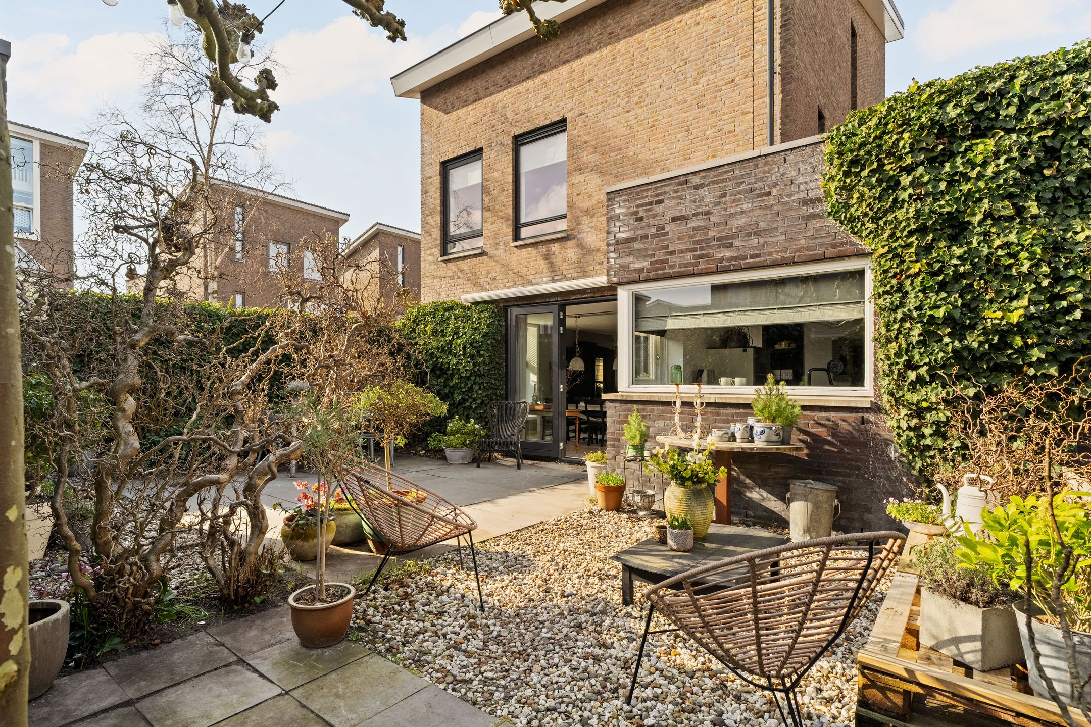 Photo 15 of Willem Barthoenstraat 20