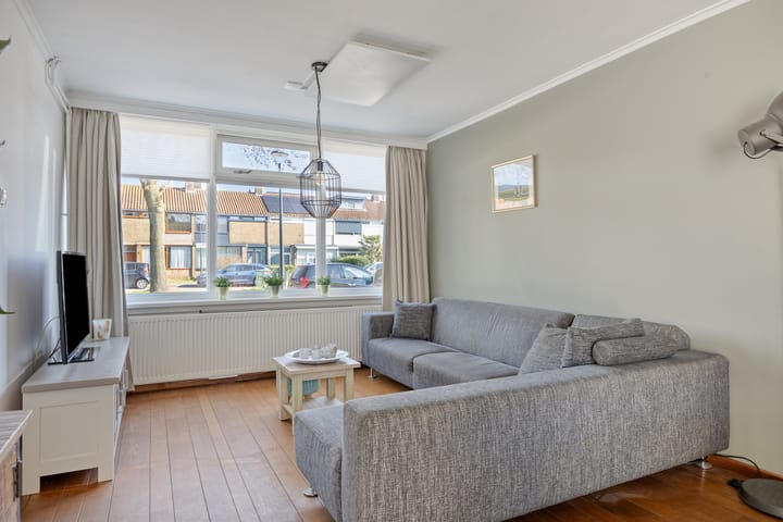 Photo 2 of Proveniersveld 11