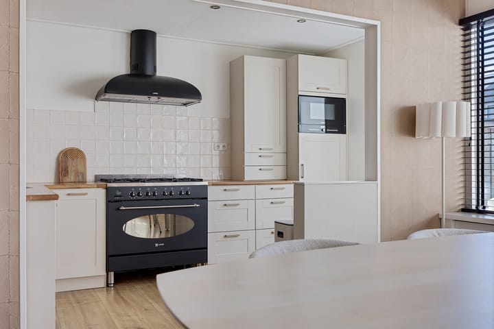 Foto 5 van Voeghoutenstraat 76