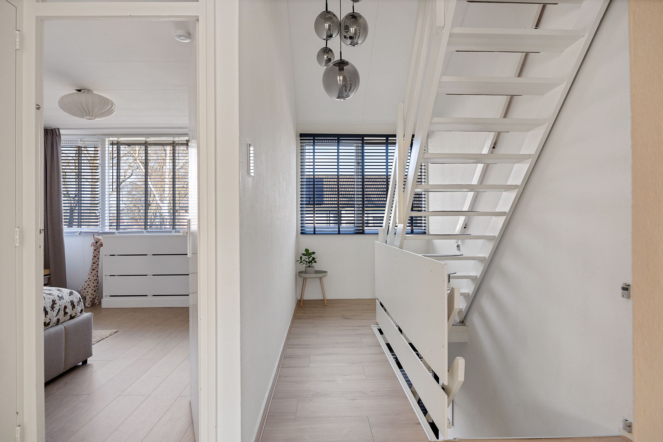 Foto 18 van Voeghoutenstraat 76