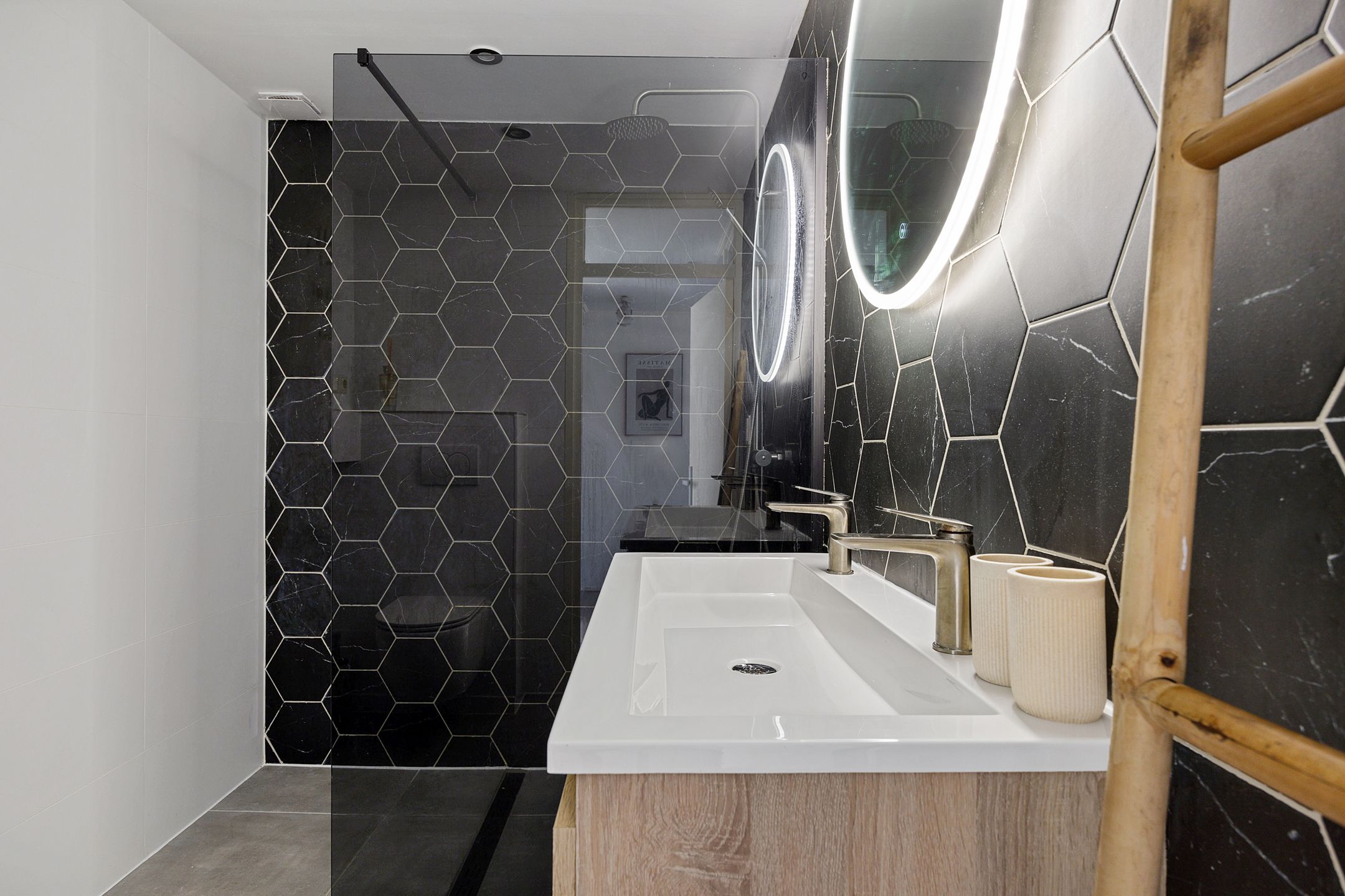 Foto 27 van Voeghoutenstraat 76