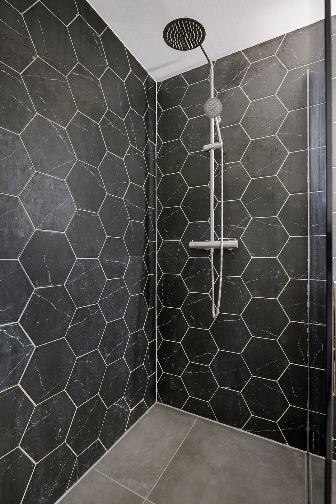 Foto 28 van Voeghoutenstraat 76