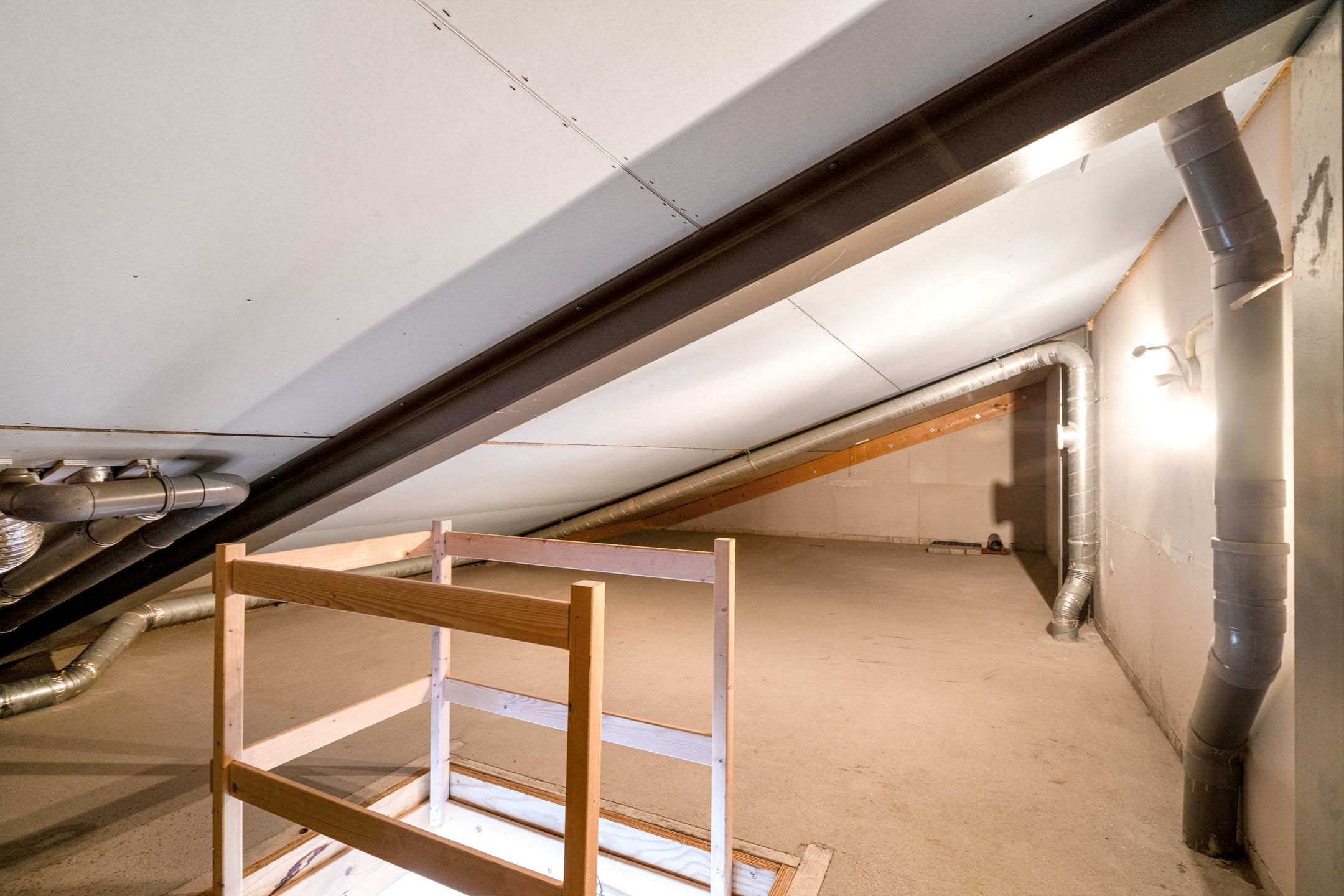 Foto 33 van Lijsterbesstraat 4