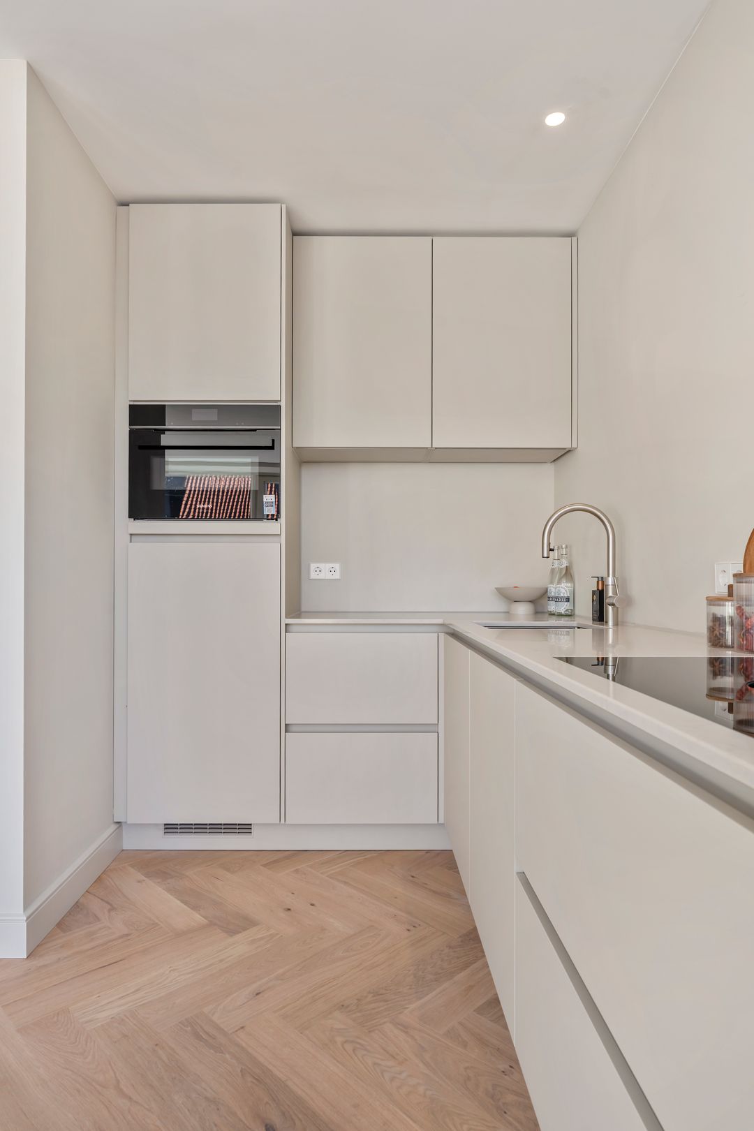 Foto 16 van Laplacestraat 47-3B