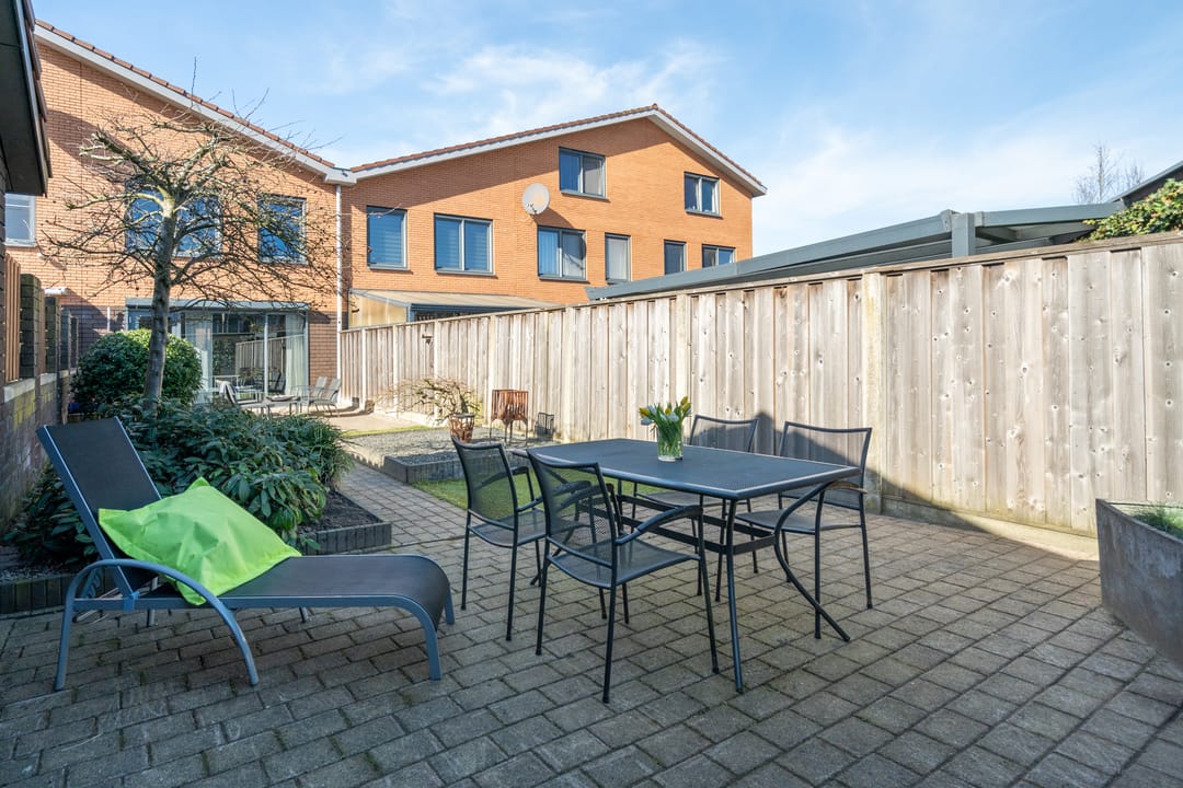 Foto 38 van Lijsterbesstraat 4