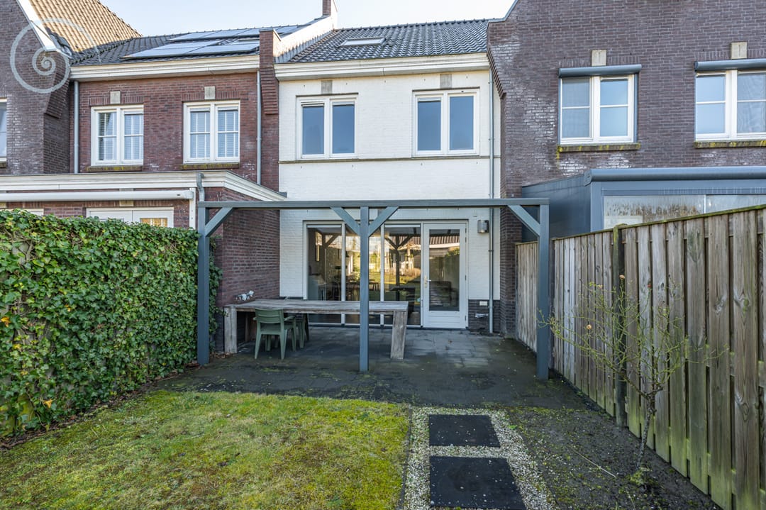 Foto 28 van Wilgenlaan 6