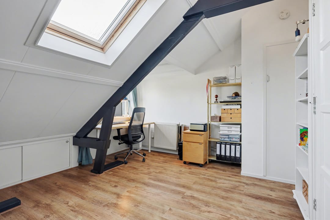 Photo 38 of Da Costastraat 29
