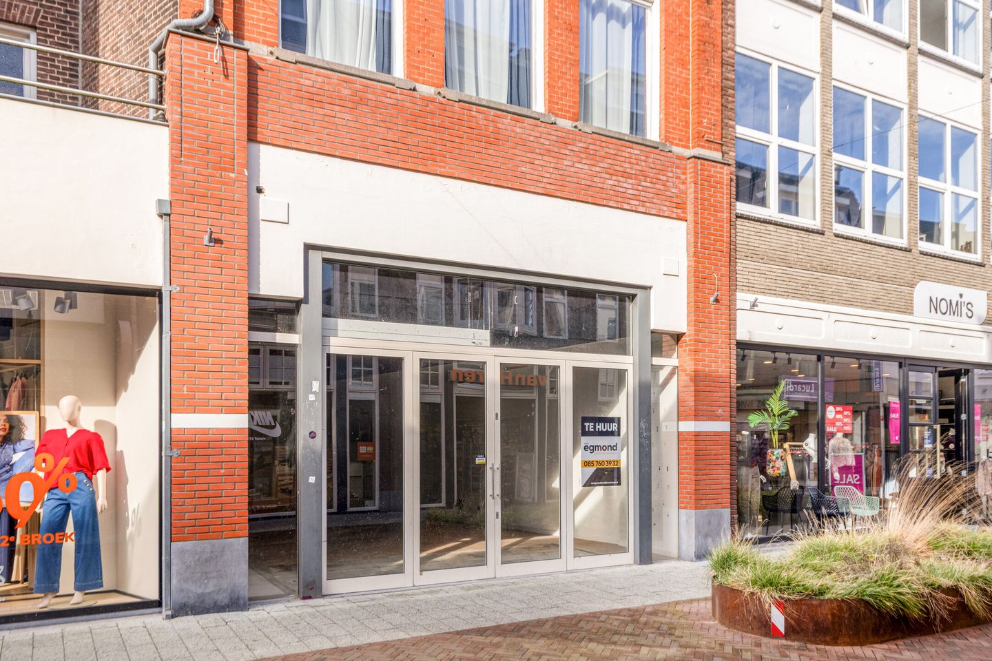 Bekijk foto 1 van Nieuwstraat 24