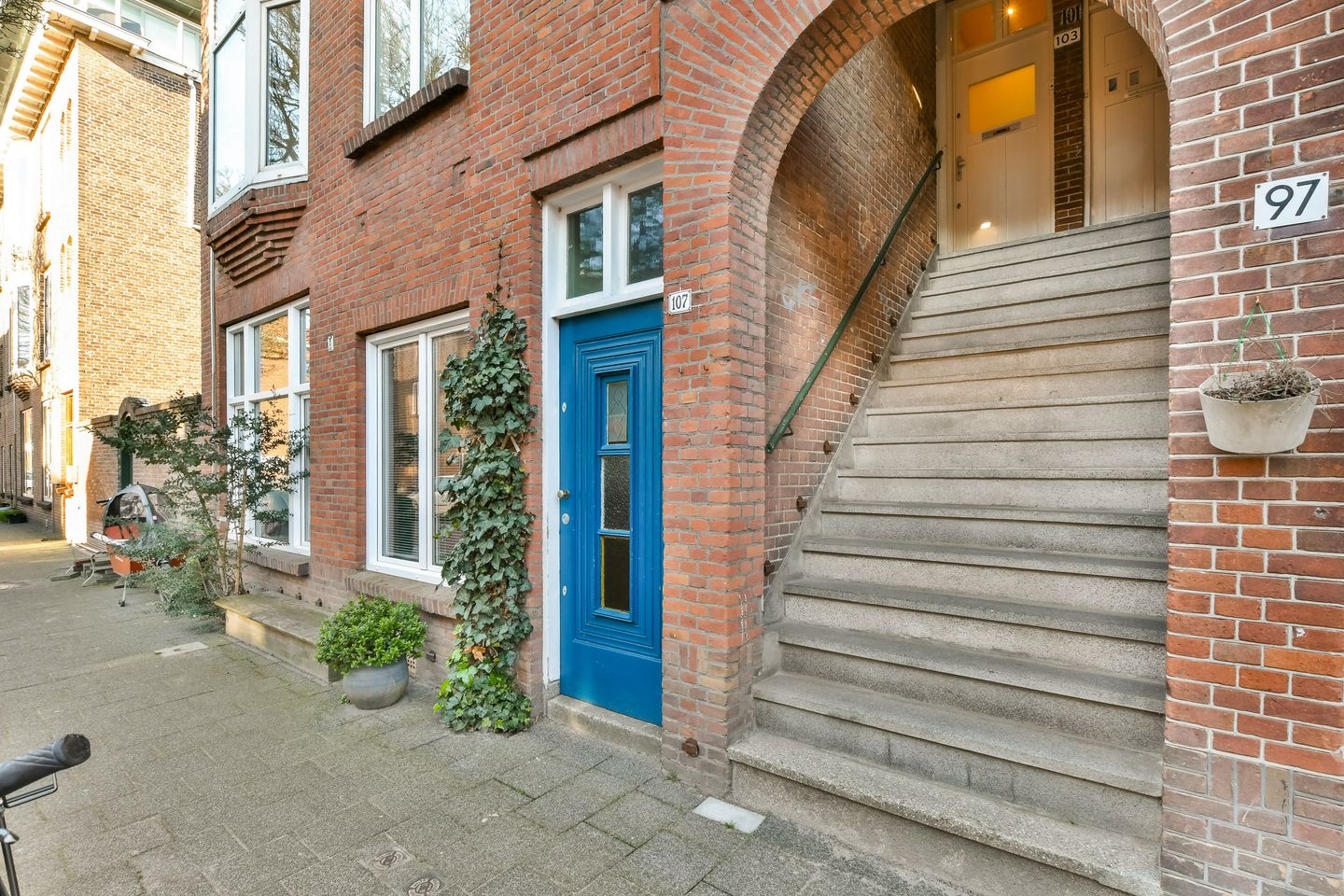 Photo 5 of Ligusterstraat 103