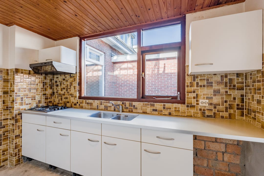 Foto 16 van Douzastraat 12