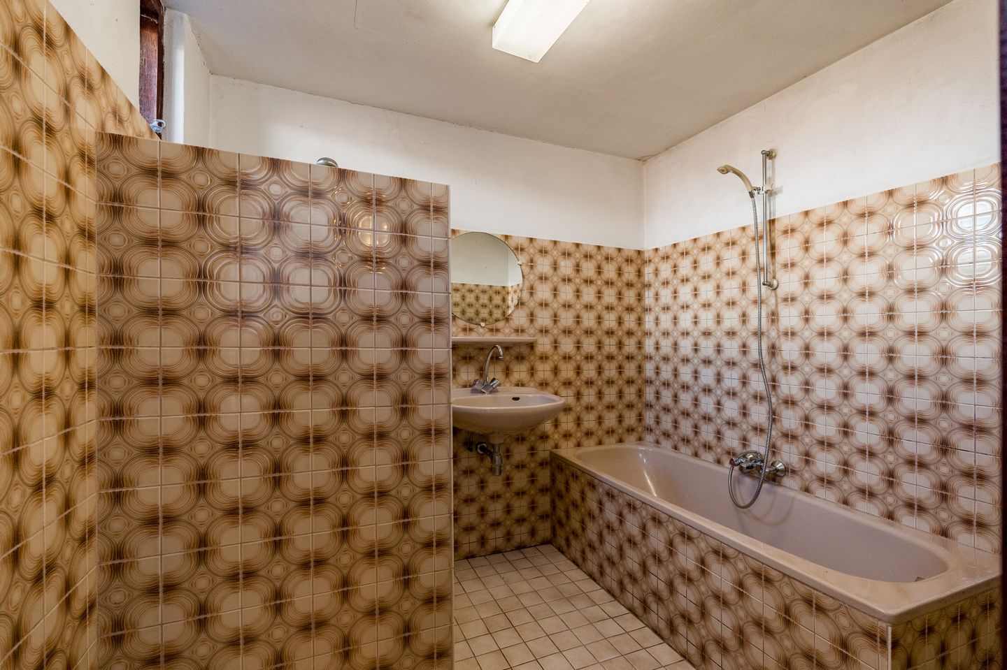 Foto 19 van Douzastraat 12