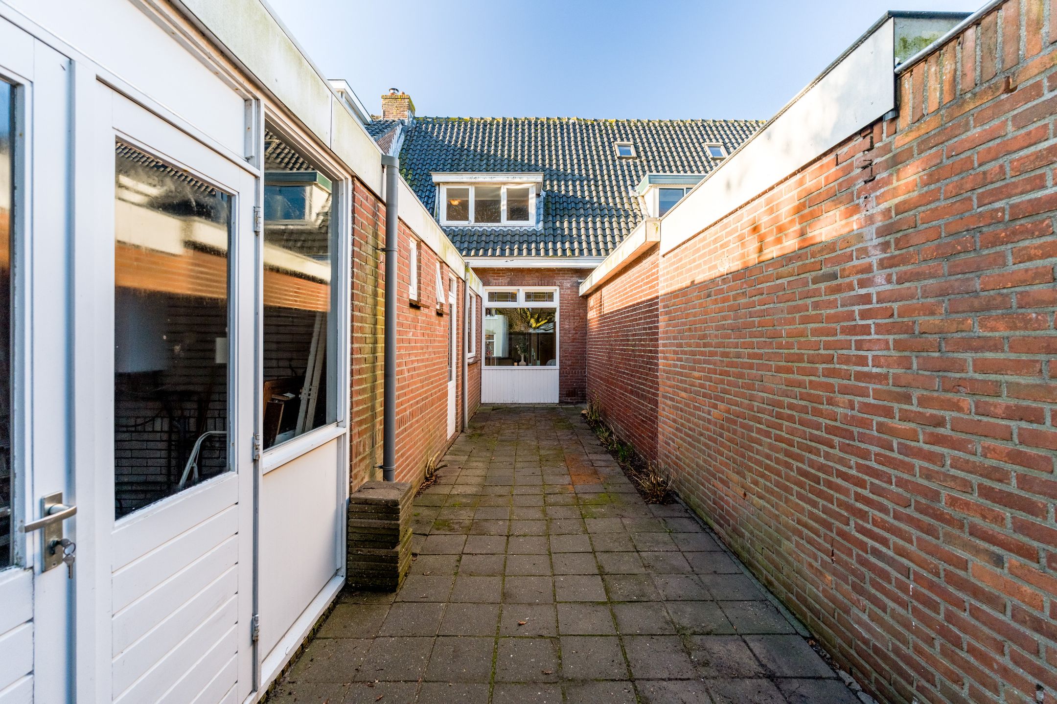 Foto 33 van Douzastraat 12