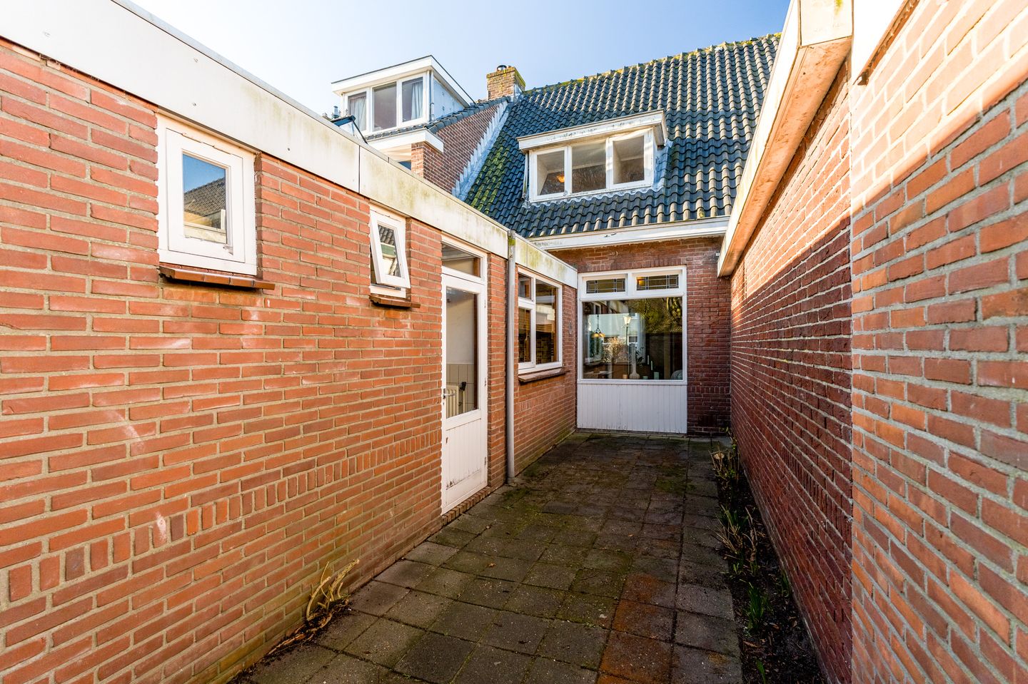 Foto 34 van Douzastraat 12