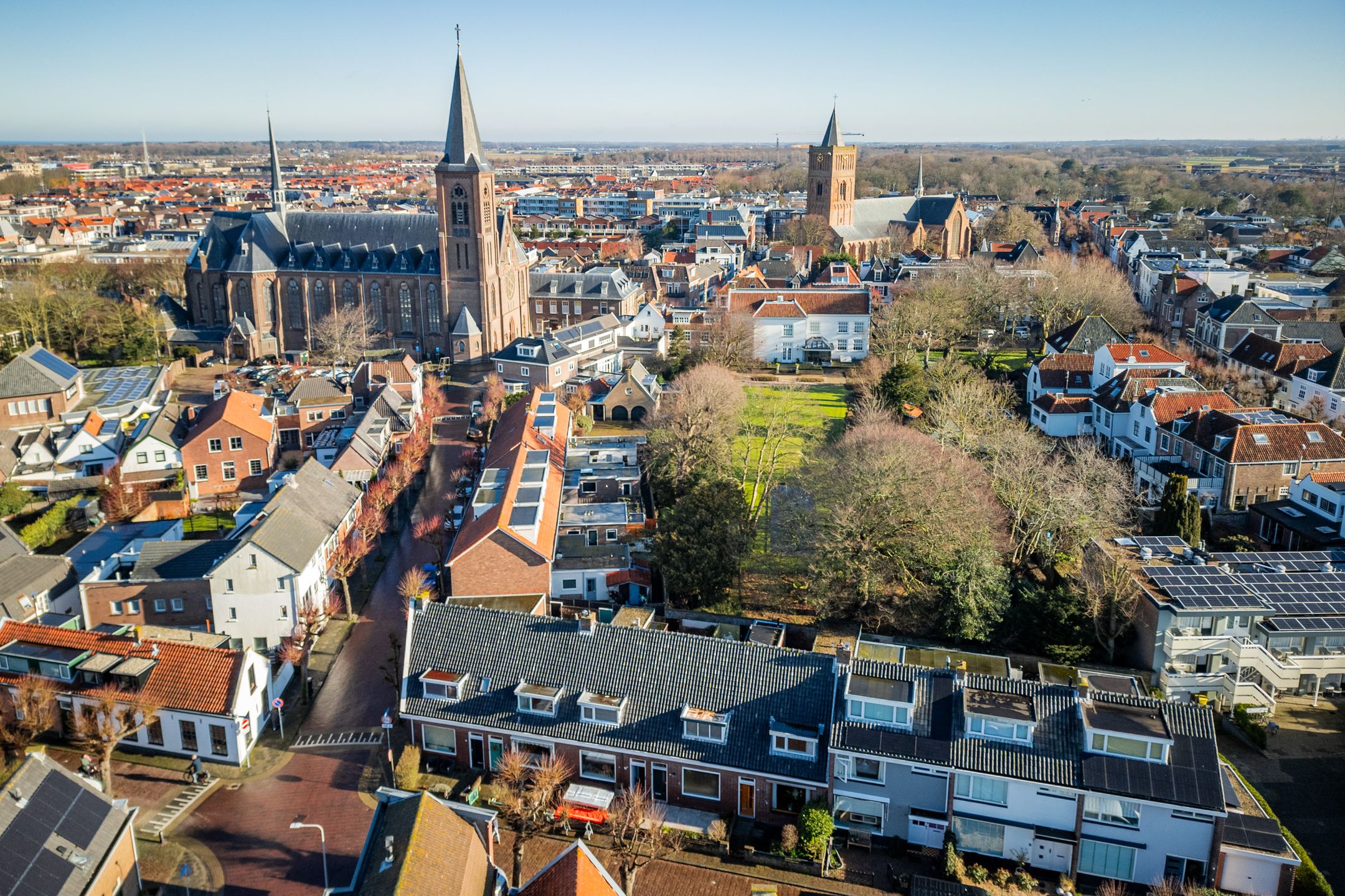 Foto 42 van Douzastraat 12