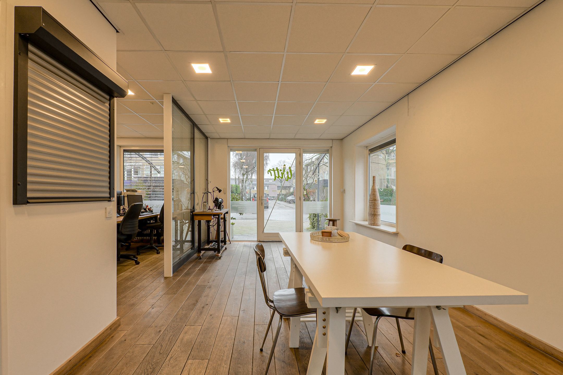 Foto 6 van Mathenessestraat 73