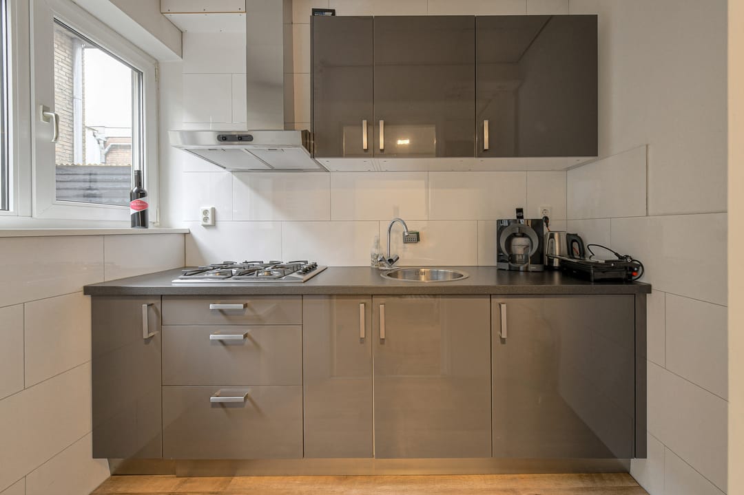 Foto 11 van Mathenessestraat 73