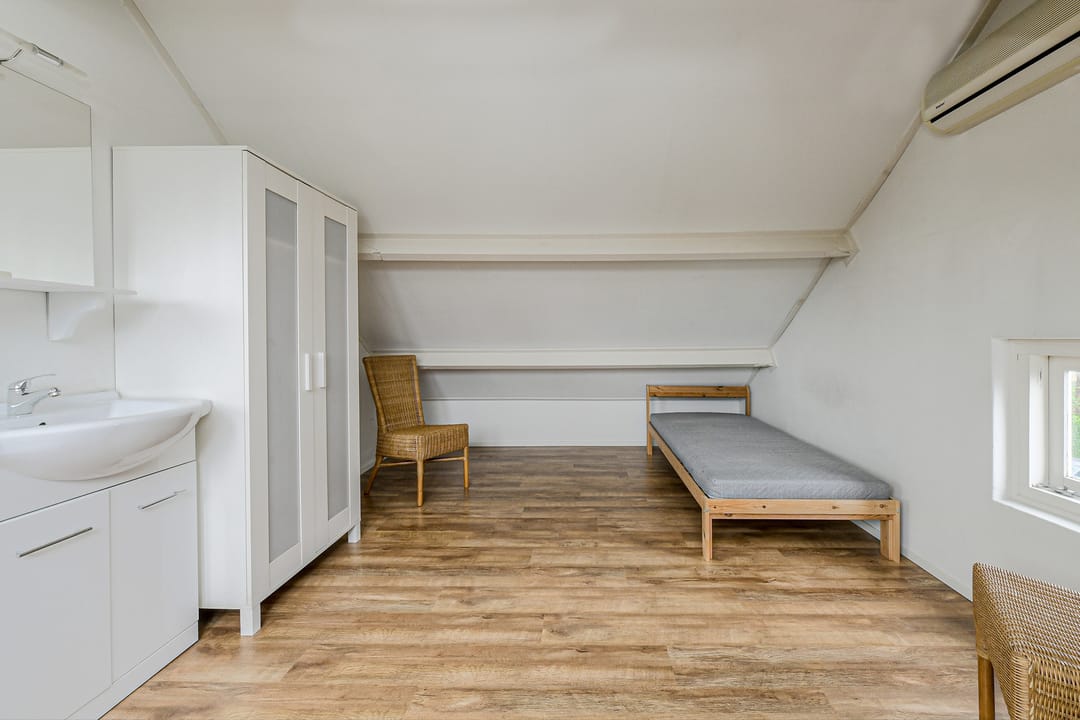 Foto 32 van Mathenessestraat 73