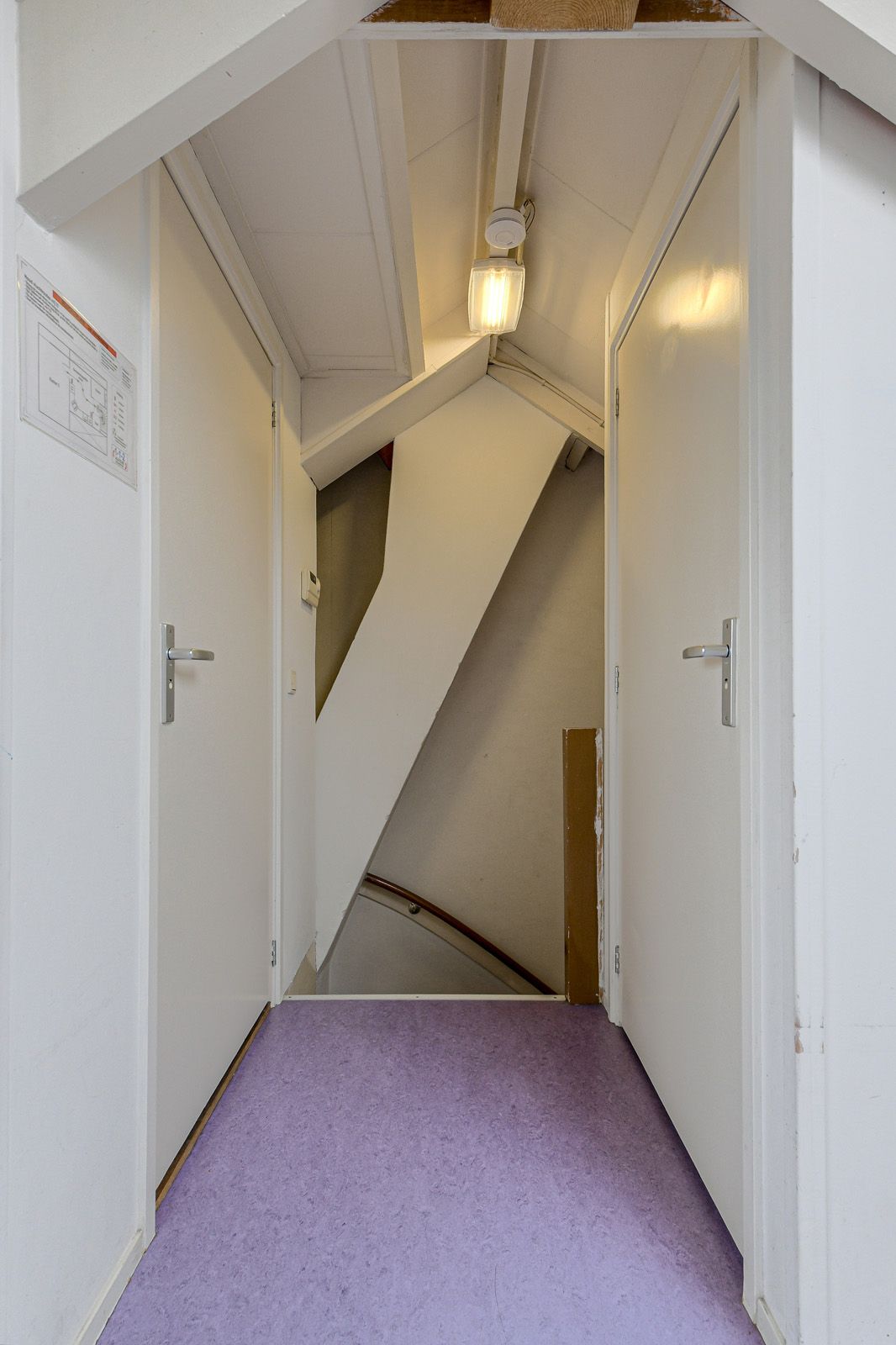 Foto 39 van Mathenessestraat 73