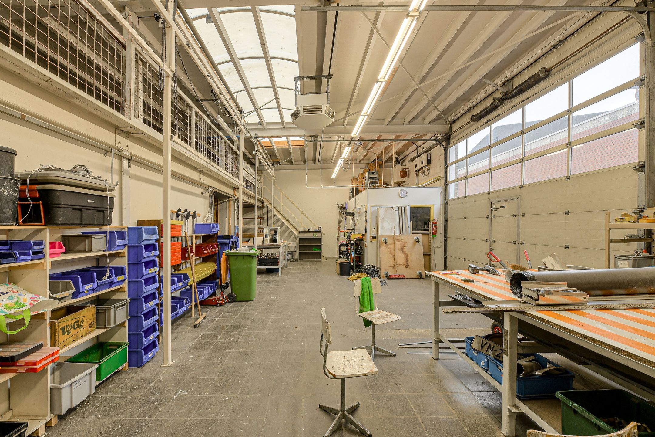 Foto 48 van Mathenessestraat 73