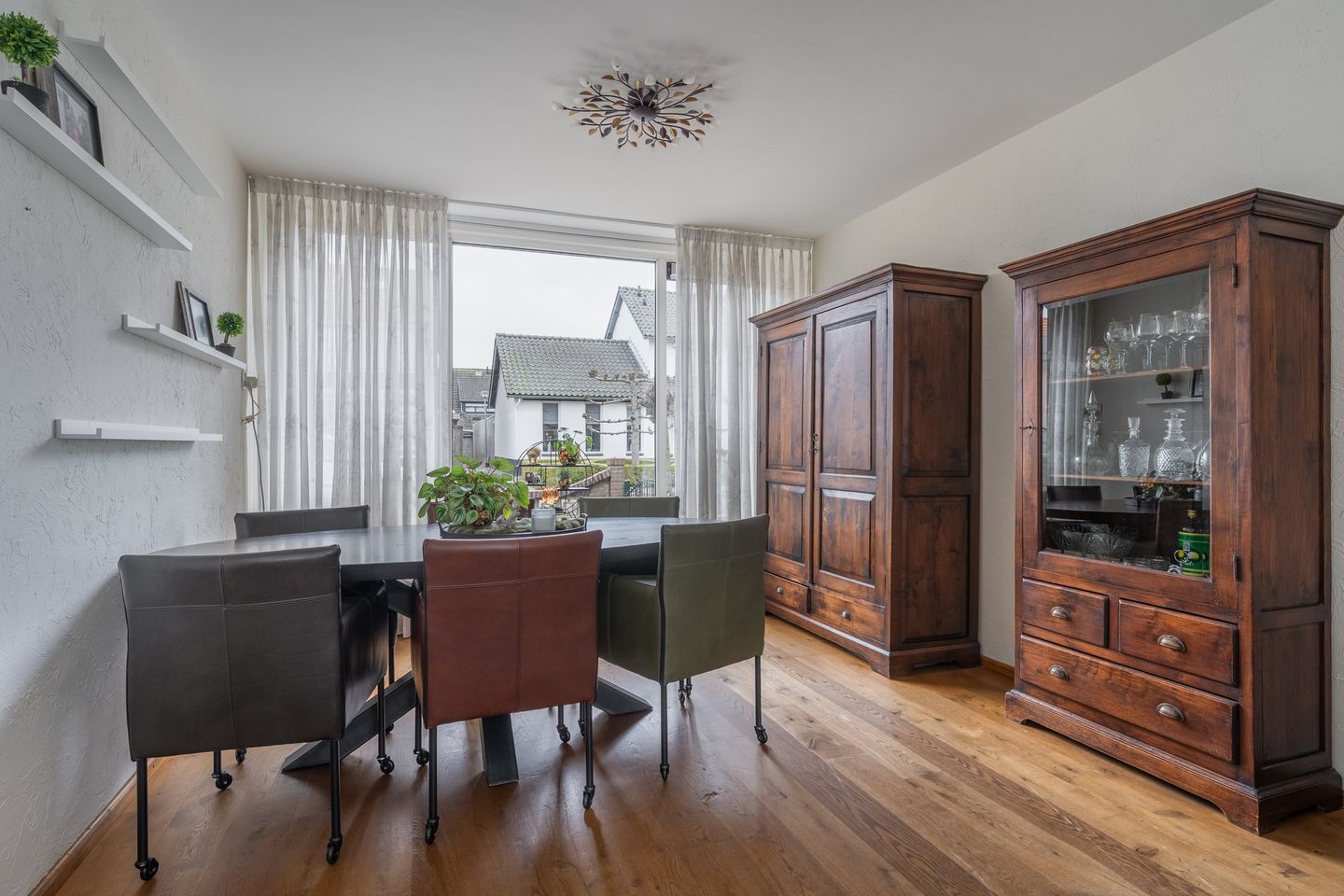 Foto 10 van Koningin Emmastraat 18