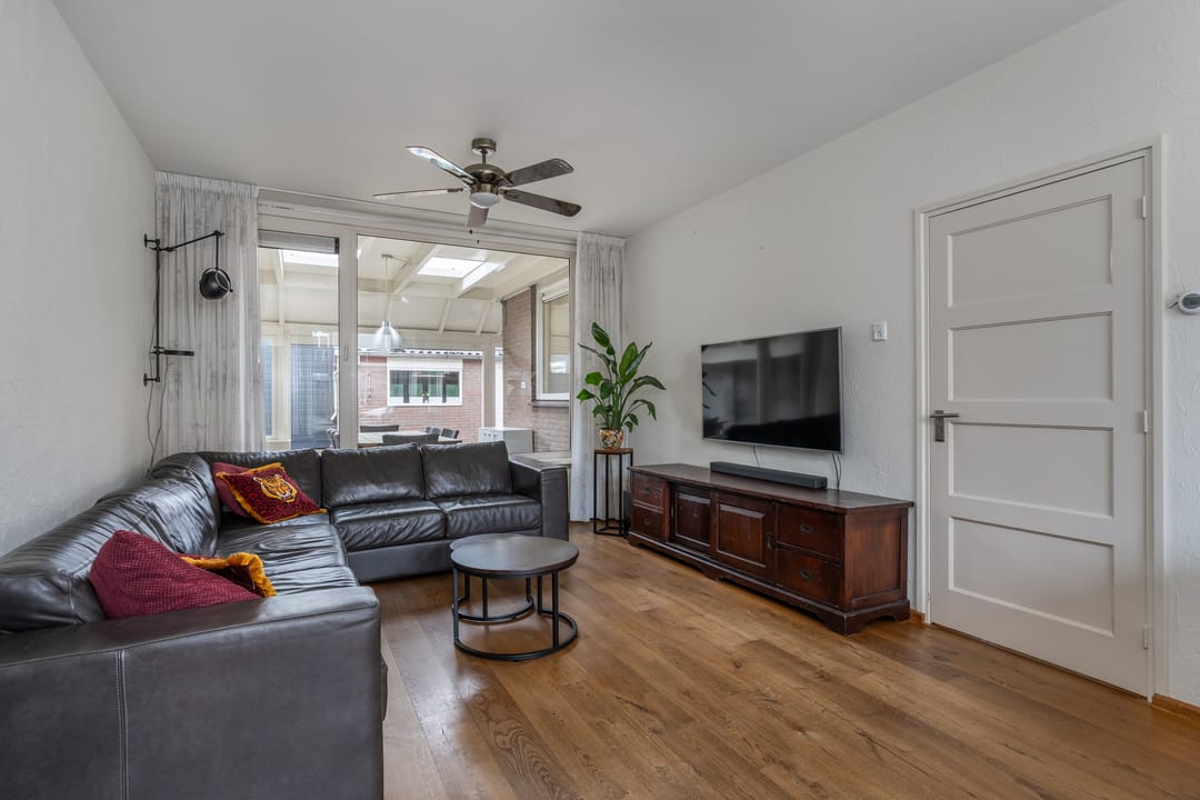 Foto 11 van Koningin Emmastraat 18