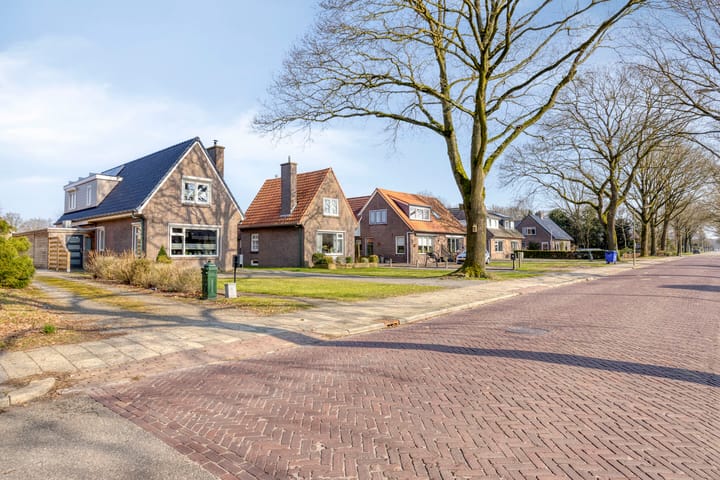 Foto 3 van Rechtuit 27