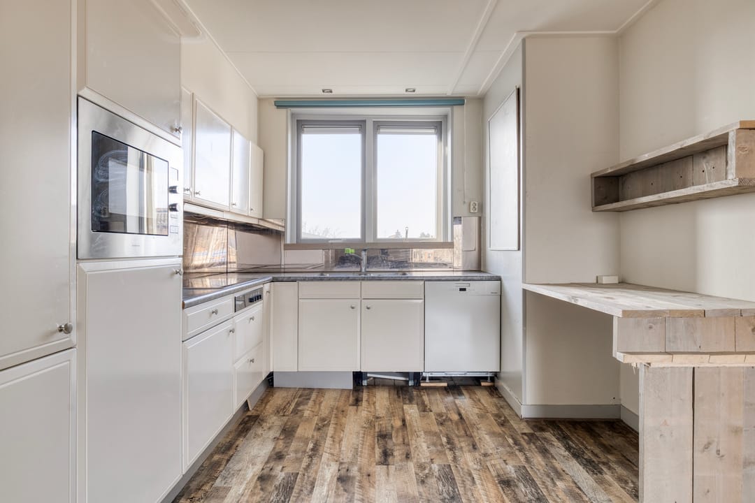 Photo 8 of Torenstraat 3