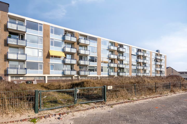 Photo 4 of de Ruyterstraat 74