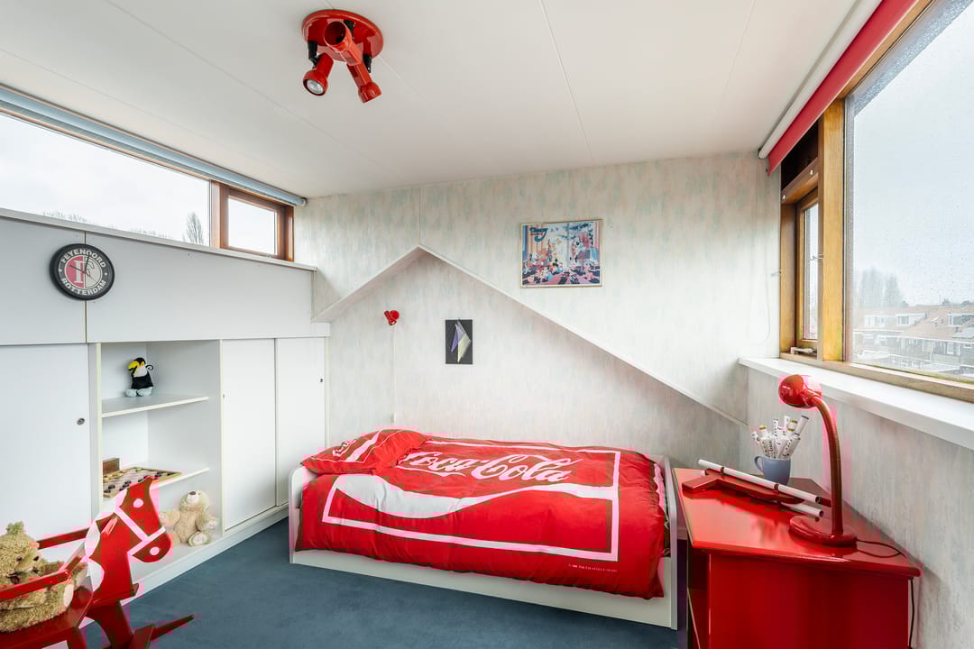 Foto 32 van Julianalaan 65