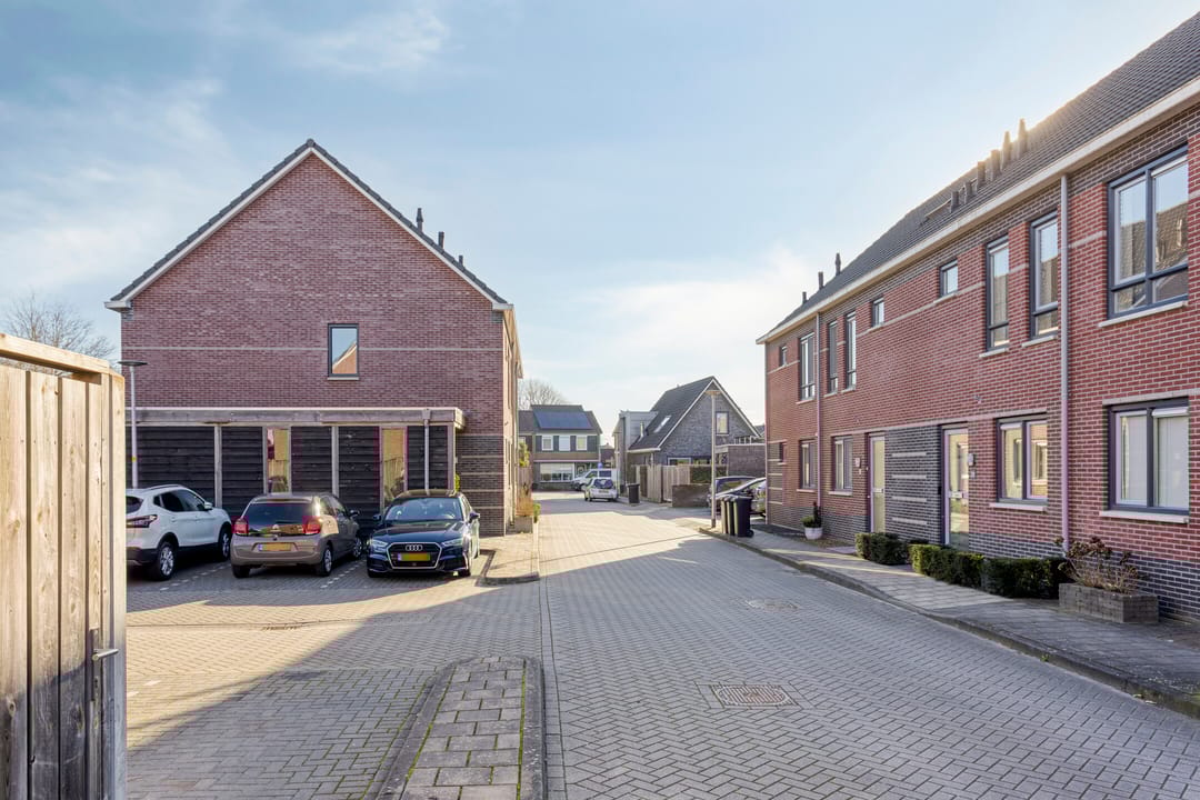 Foto 2 van Zonnebloemstraat 28