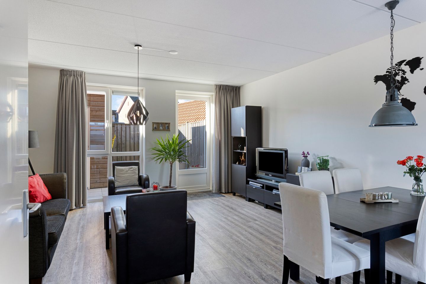 Foto 5 van Zonnebloemstraat 28