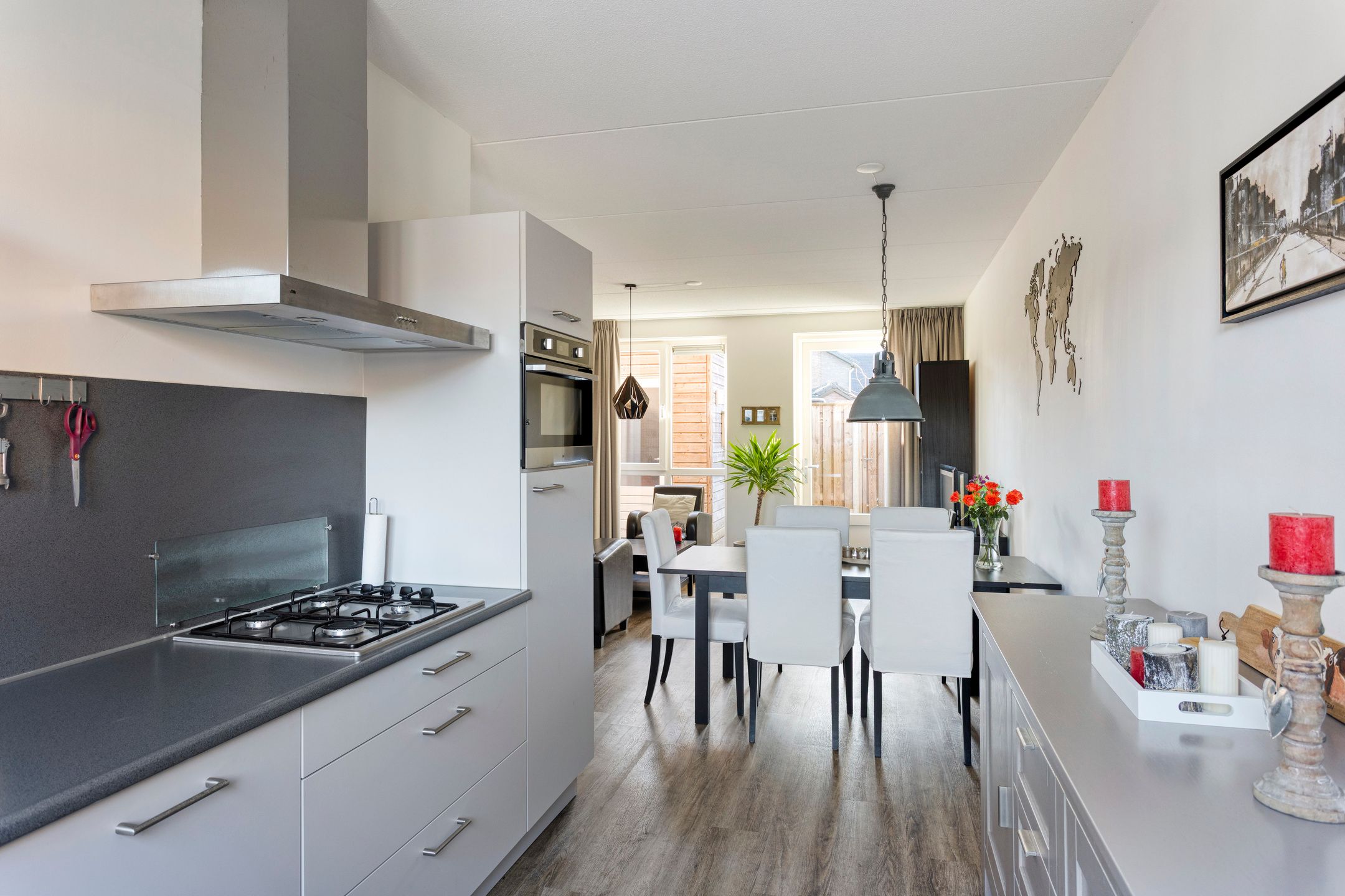 Foto 12 van Zonnebloemstraat 28