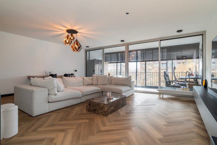 Laan op Zuid 620 main image