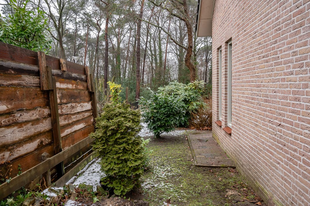 Foto 43 van Resedastraat 1