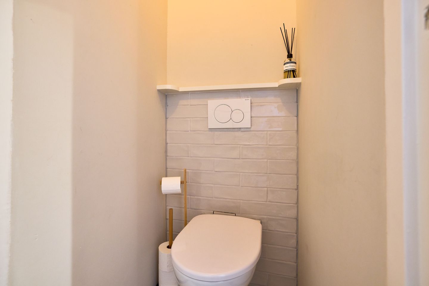 Photo 14 of Nieuweweg 101